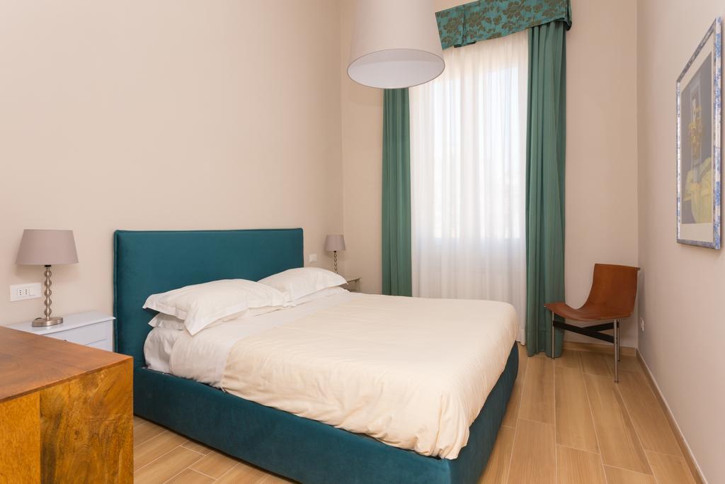 Superior One-Bedroom Apartment